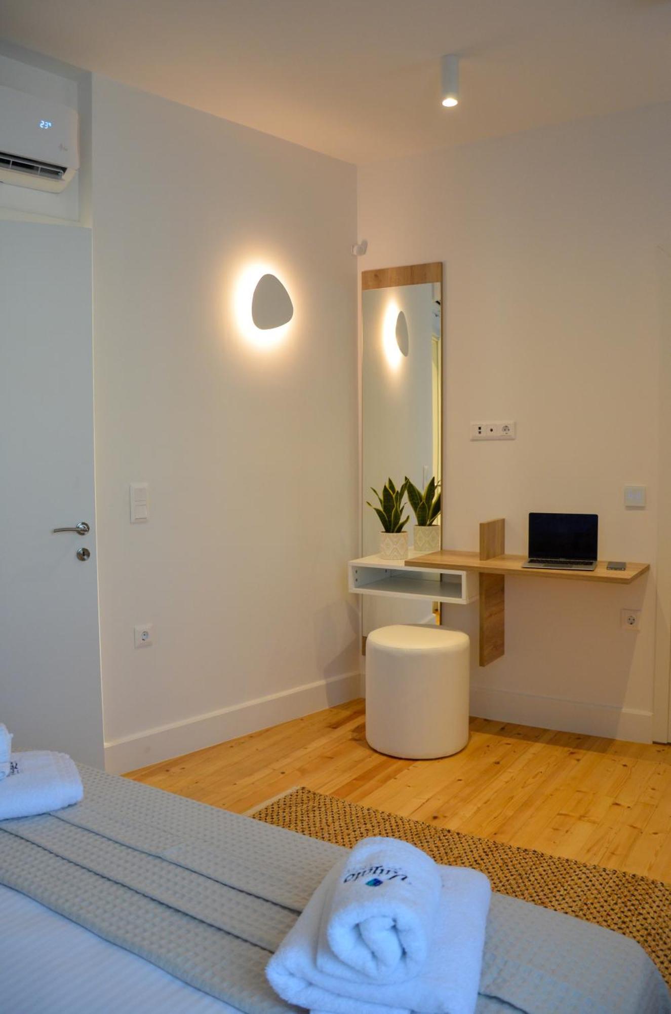 Vailato Swan White Suite Corfu  Exterior foto